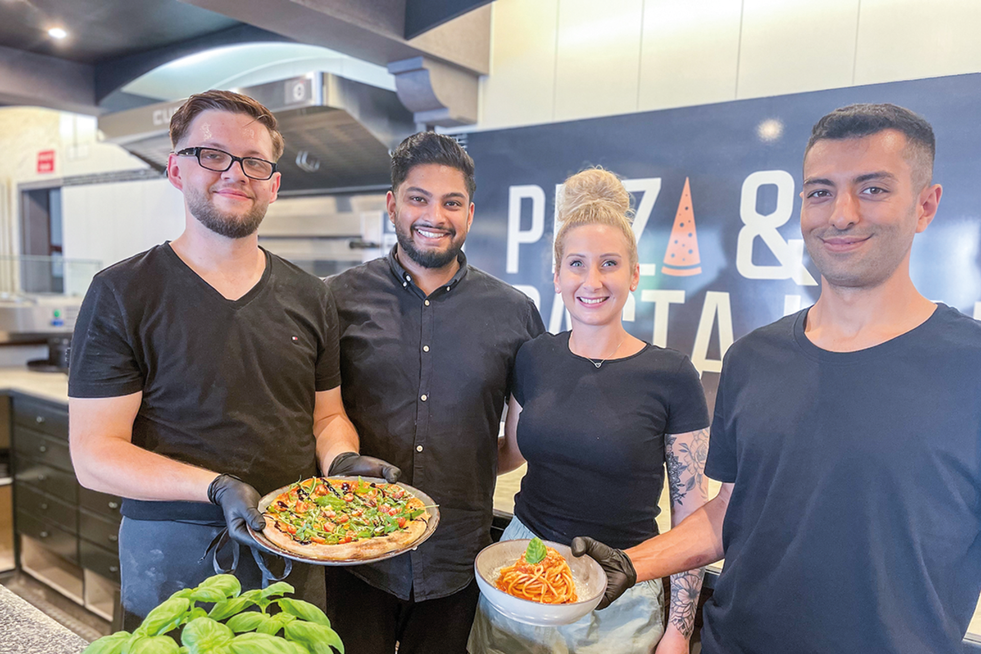 Original italienische Pizza und Pasta