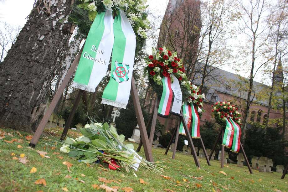 Volkstrauertag: Gedenken an die Kriegsopfer