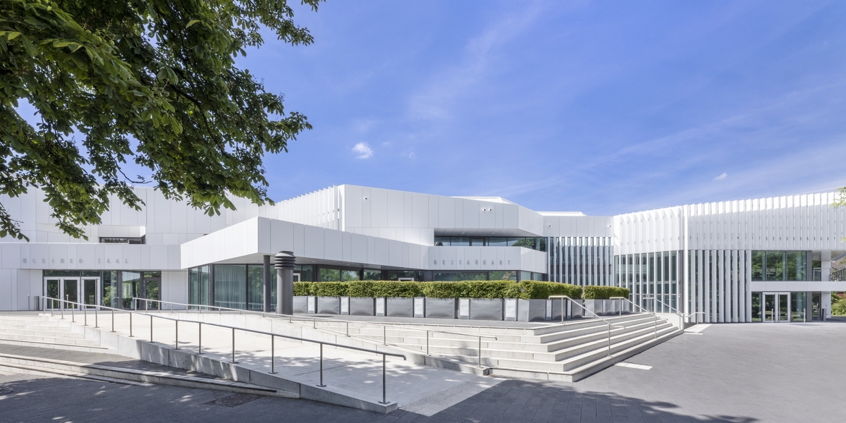 Stadthalle: Adele Tribute „Hometown Glory“