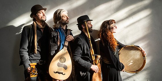 Klangkosmos Weltmusik: Koasaves