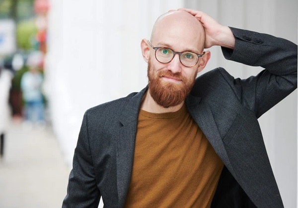 Lesung Buchhandlung Markus: Daniel Mellem - Einstein im Bade