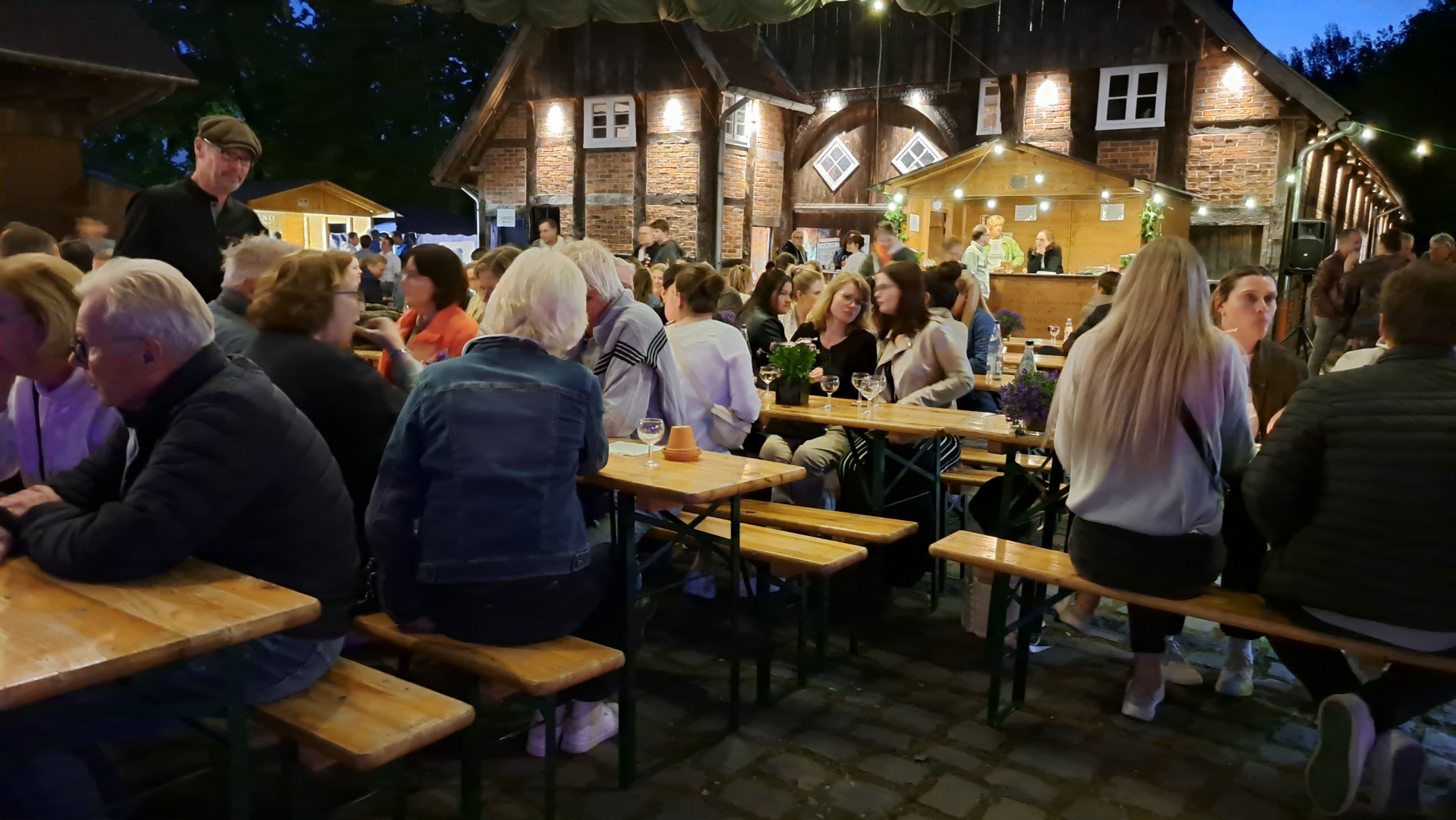 Spexarder Weinmarkt