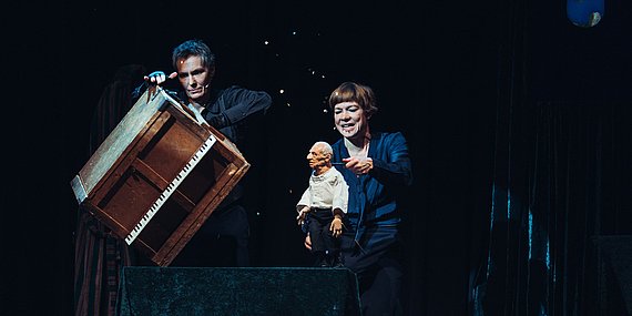 Figurentheater: Der merkwürdige Herr Bruckner