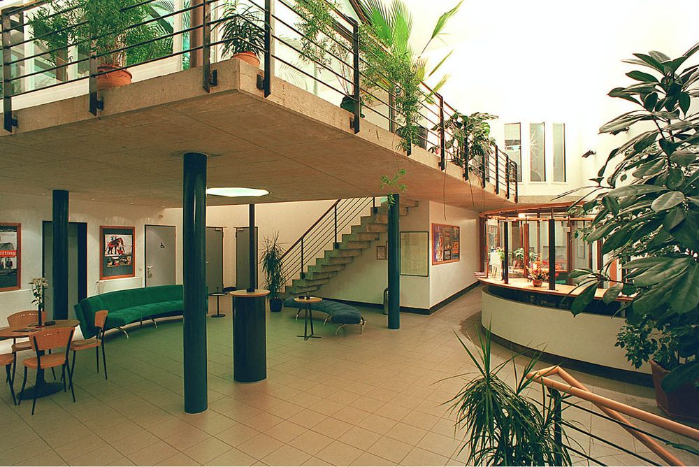 Foyer des bambi Filmkunst & Programmkinos Gütersloh @ Werkstatt für Kultur e.V